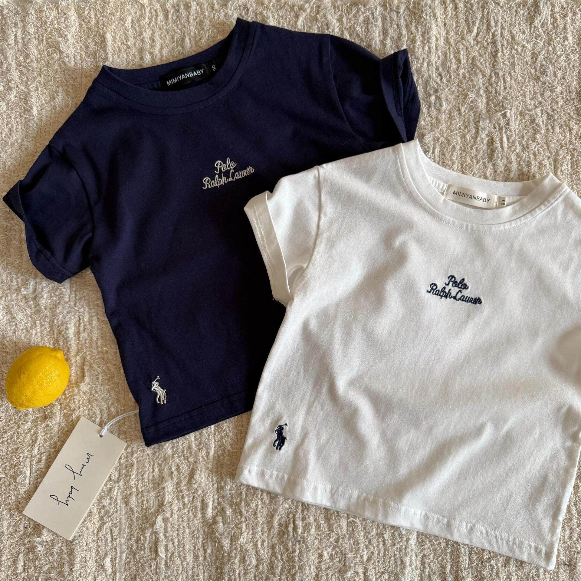 ネイビーブルー