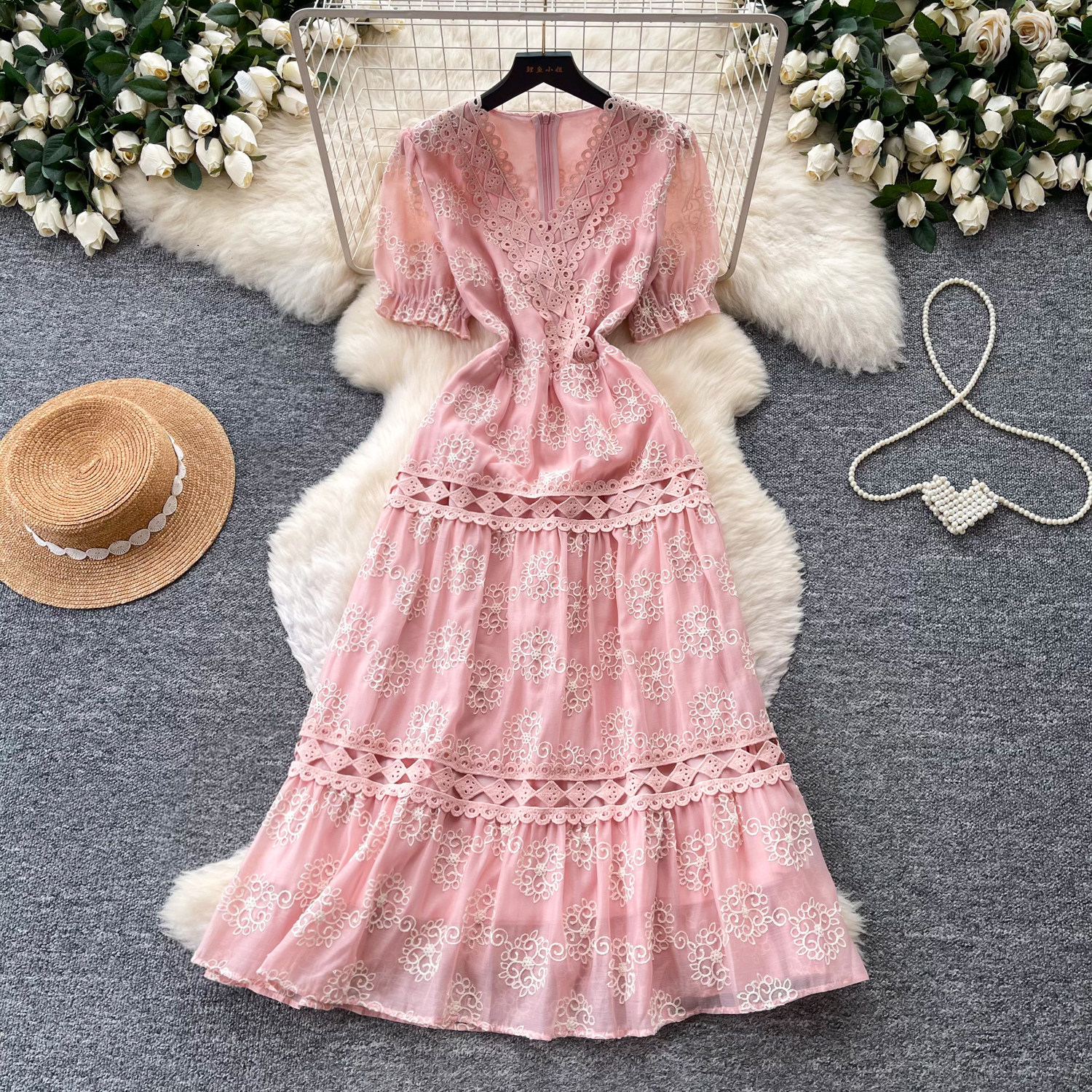 Pink Lace V Neck Dress French Romantic Style Short Sleeve Slim Fit A Line Silhouette Summer Occasion Wholesale