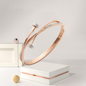 Light luxury style personality cross diamond stainless steel bracelet wholesale European and American hot for niche design simple pattern nail bracelet