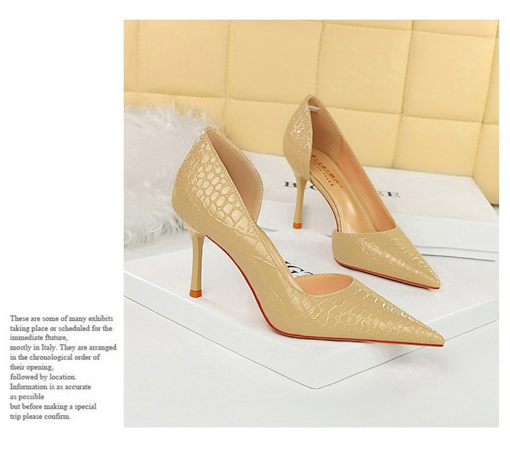 Giày cao gót nữ mũi nhọn da bóng họa tiết vân rắn gót nhọn 8cm — Màu hồng, Màu kaki, Màu nude, Màu xanh lá