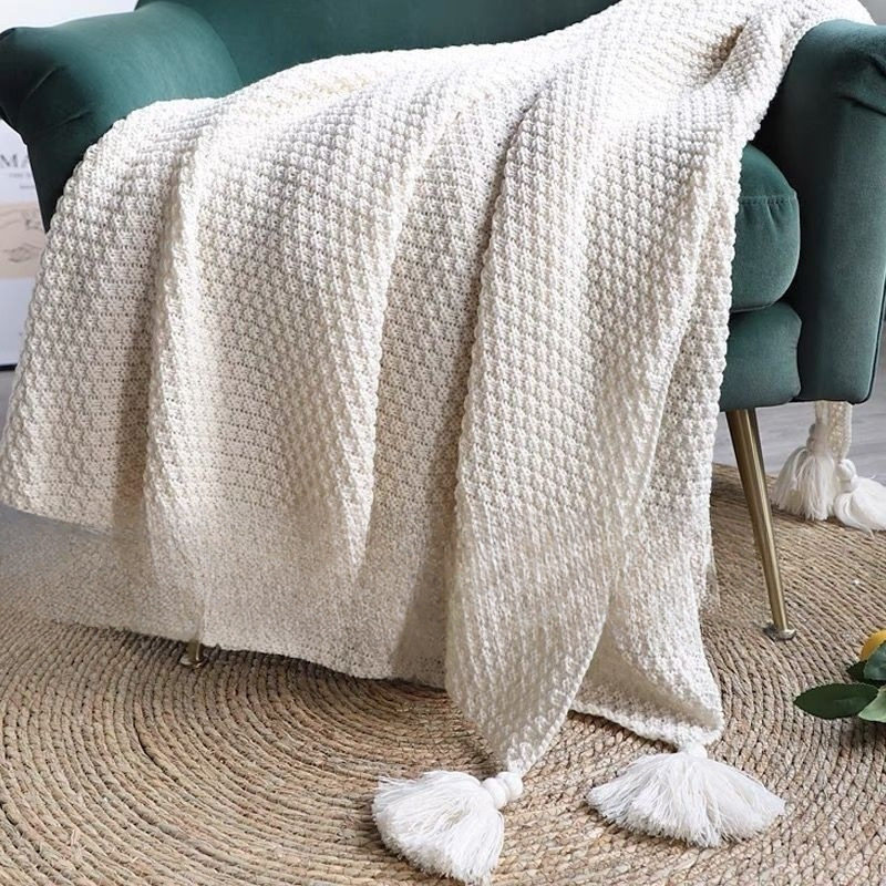 Nordic Sofa Blanket Office Nap Blanket Tassel Knitted Wool Casual Air Conditioning Blanket Off-White