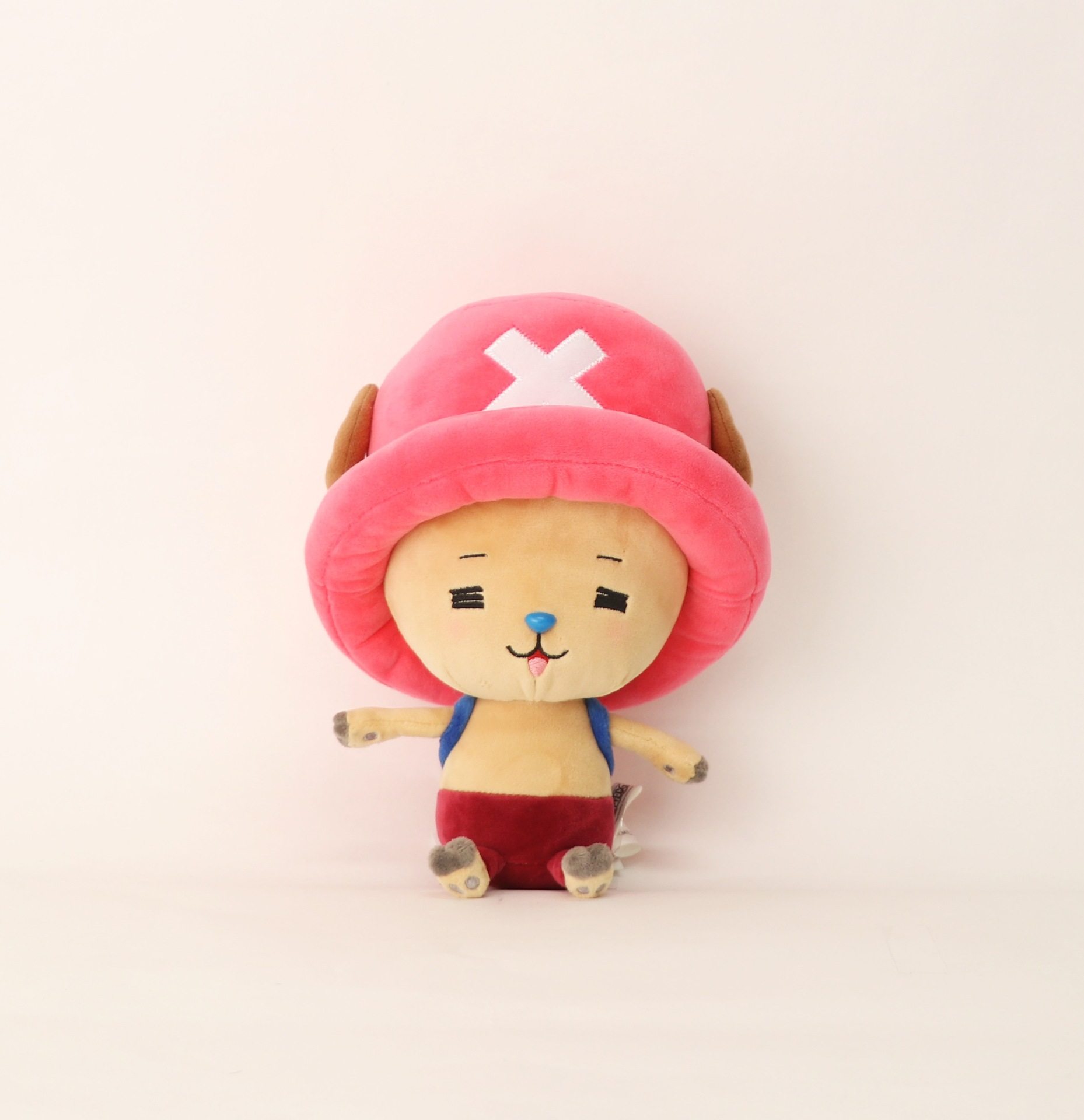 厂家直销海贼王娃娃毛绒公仔路飞乔巴航海王毛绒玩具玩偶批发