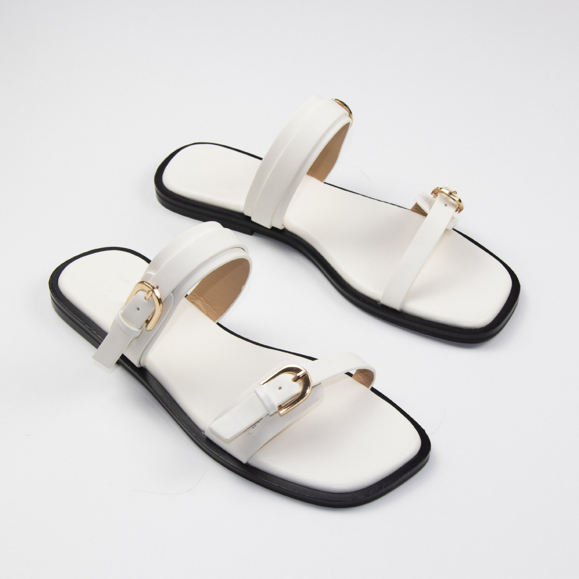 Women's 2025 New Cross-Border Sandals with Decorative Buckles, Summer Outdoor Wear Shoes Slippers Sandals