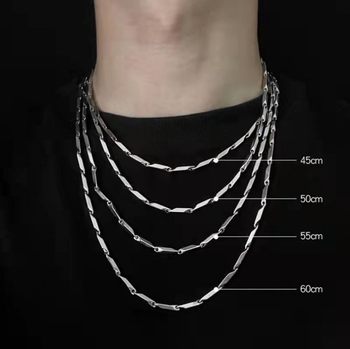 Niche design titanium steel melon seed chain necklace men's all-match light luxury Ins hip hop street style bamboo leaf clavicle chain
