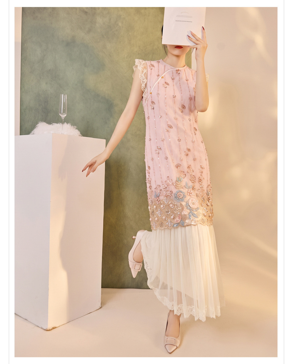 Đầm dài nữ thêu đính sequin phối ren tay cánh tiên dáng chữ A — Màu hồng nhạt