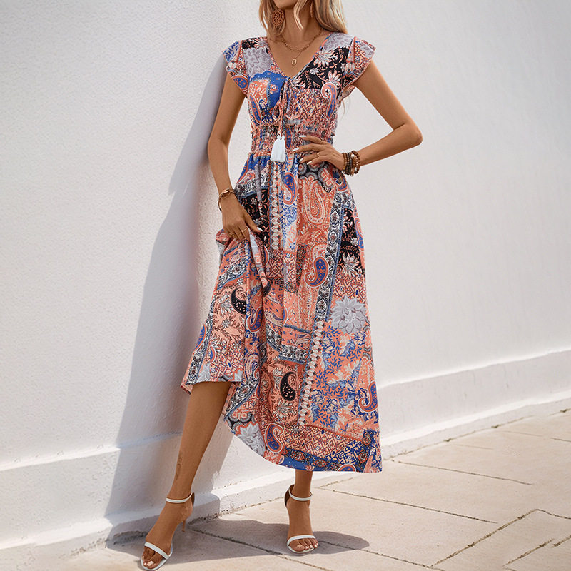 Vintage Floral Print Sleeveless Dress Paisley Pattern Elegant Design Comfortable Fabric Perfect for Summer Events