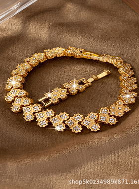 超闪锆石时尚高级感桃心镀真金复古金色黄铜手链