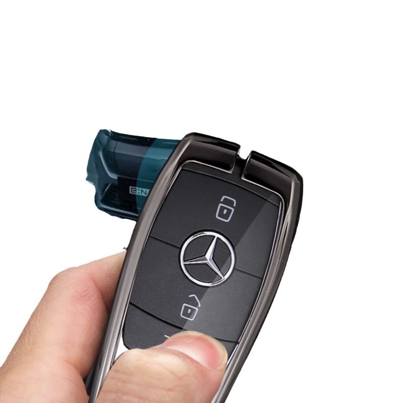 Applicable to Mercedes-Benz e300l key case E-class C- class c260l/c200l/a200l/glc300l case gla200 buckle