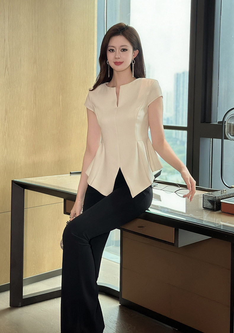 Áo thun nữ cổ V phom ôm nhẹ tay ngắn phong cách Pháp — Trắng hạnh, Vàng nhạt, Đen chi tiết 17