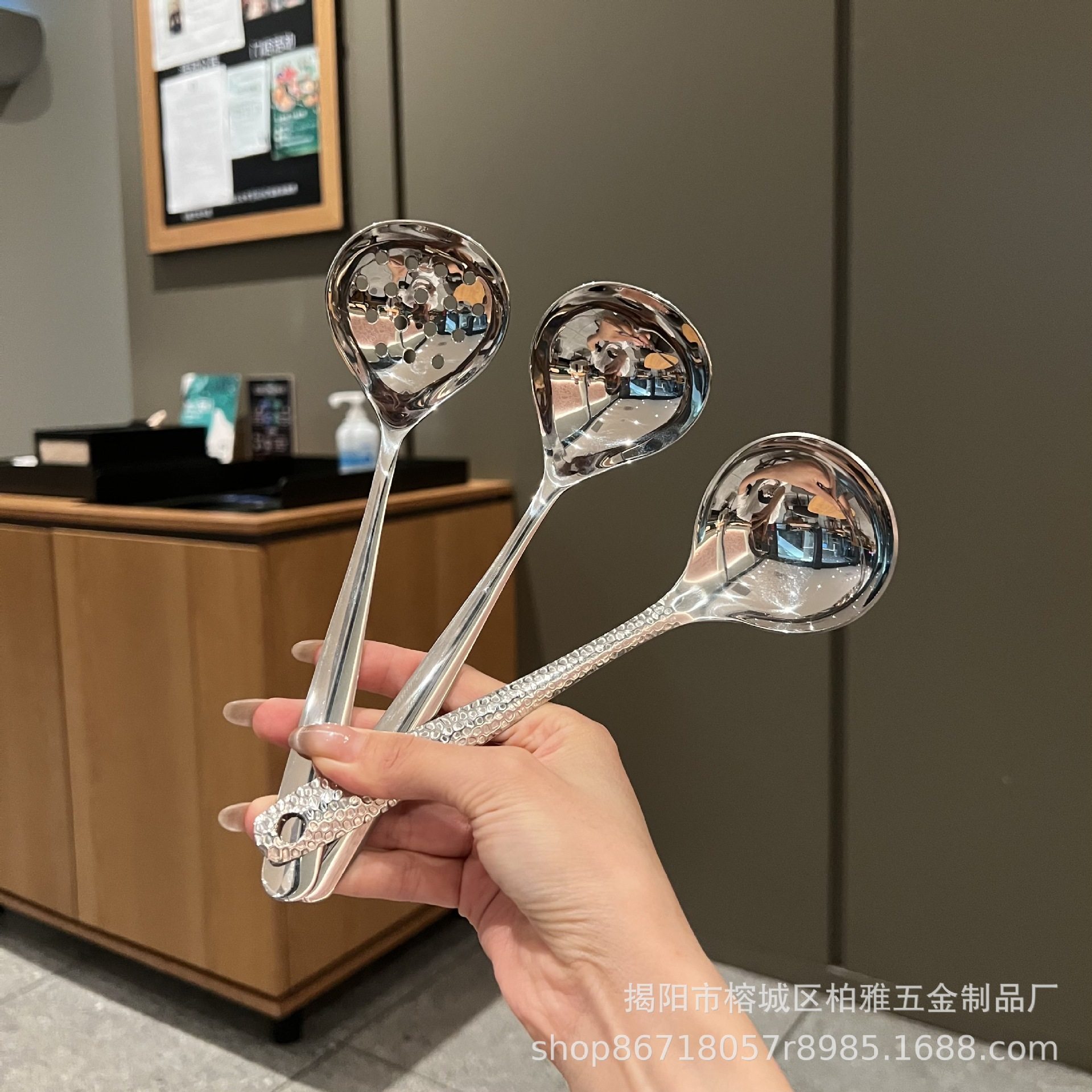 Stainless Steel Thickened Hammered Spoon Creative Stone Pattern Soup Spoon Household Dining Spoon Serving Spoon Hot Pot