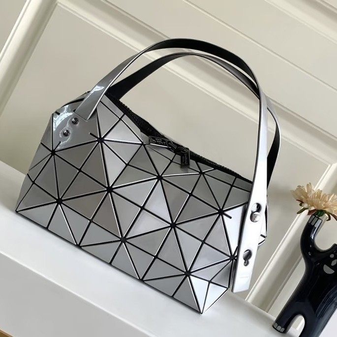 Japanese Original Women's Quilted Boston Dumpling Bag Shoulder Crossbody Underarm Pillow Bag Fashion Versatile