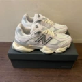 9060 light gray