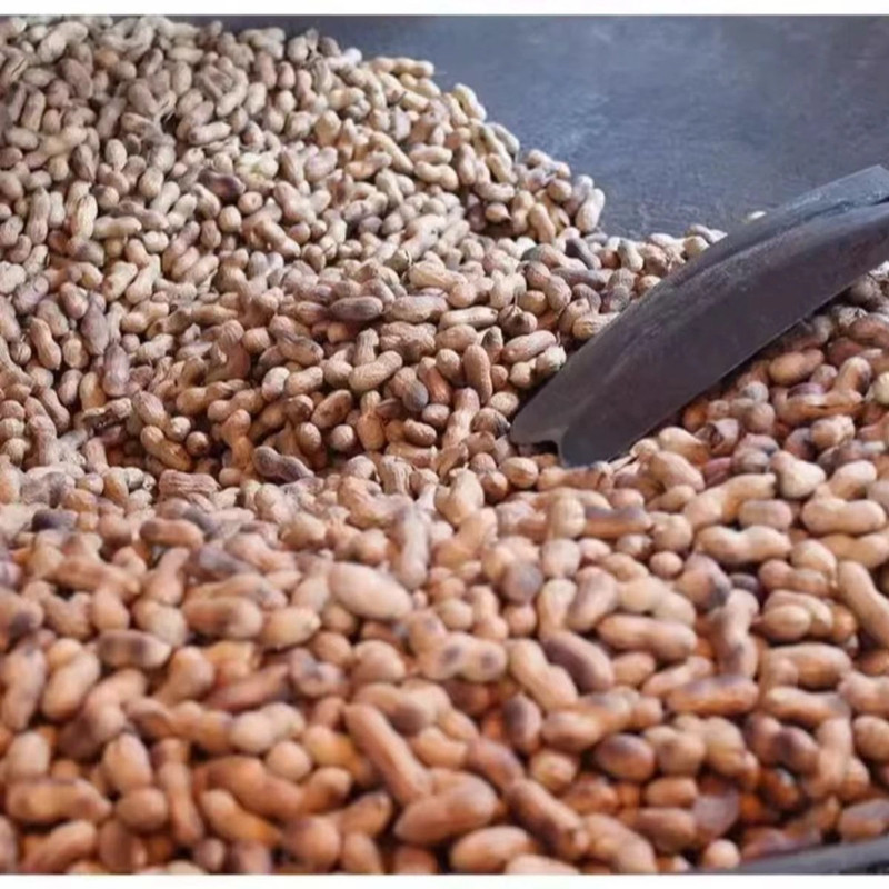 Firewood Fried Peanuts in a Large Rural Iron Pot, Original Flavor, Small Peanuts with Shells