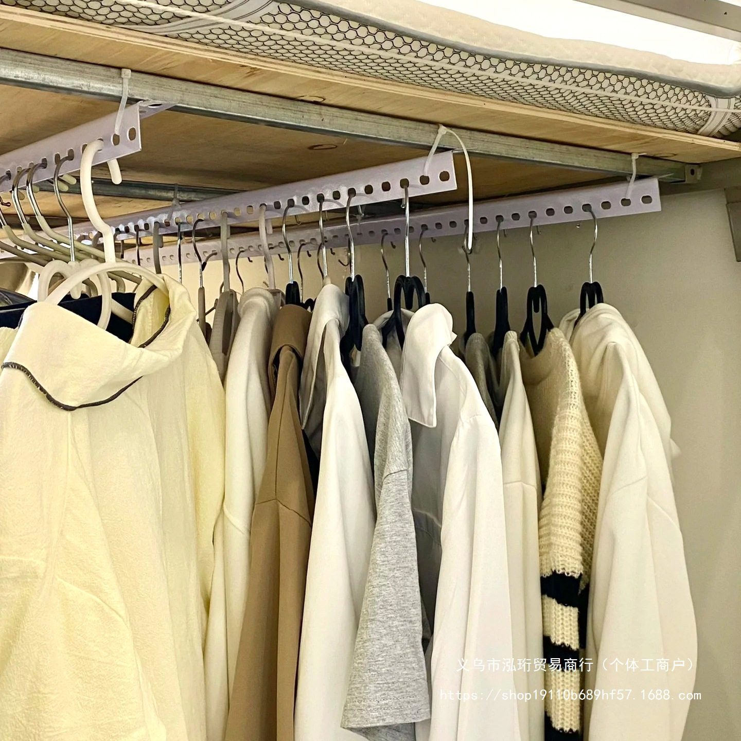 2025 Dormitory Bedside Clothes Rack for Dormitory Students to Hang Clothes Without Punching Bedside Clothes Organizing Rack