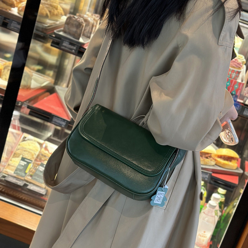 Xanh ngọc lục bảo