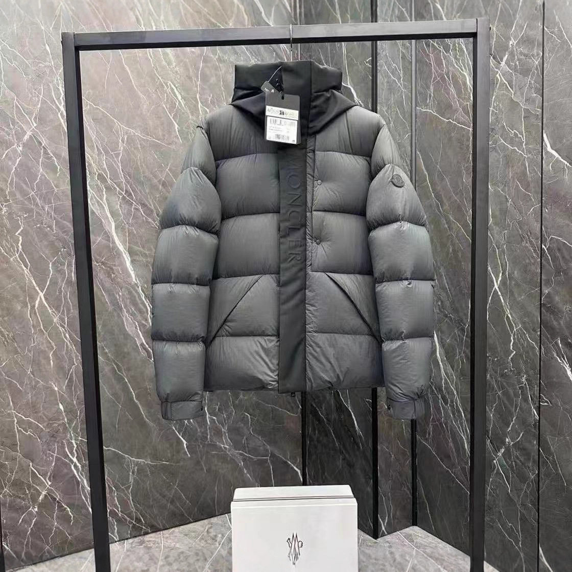 High Version Black Warrior Embossed Letters Couple Hooded Stand Collar down Jacket Winter Men's White Black