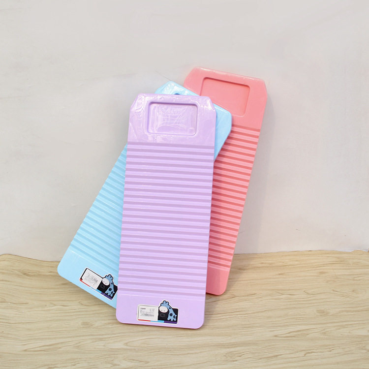 Large Creative Old-fashioned Washboard Household Dormitory Washboard Can Hold Soap Thickeneded Plastic Washboard