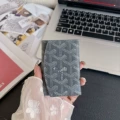Curved edge gray