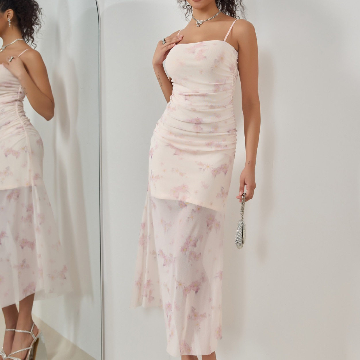 Sweet Floral Ruffled Maxi Dress High Elasticity Spaghetti Straps Vacation Style Spring Summer Collection Wholesale