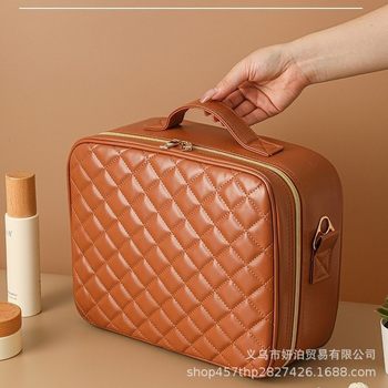 Cosmetic Bag with Led Light Mirror, Large Capacity for Makeup Artists, Removable and Easy to Clean Quilted Pu Leather Cosmetic Case