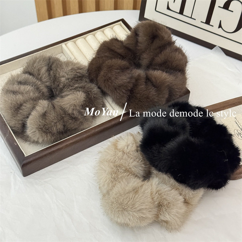 Korean-Style Faux Mink Fur Plush Scrunchie Bun Hair Tie for Women, High-Elasticity Hair Band with Flower Design