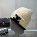 Black border off-white
