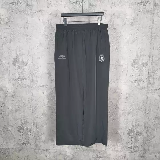Correct Version High-Quality B Brand 26Ss New Manchester United Collaboration Logo Embroidered Sports Pants Wide-Leg Pants Treasure