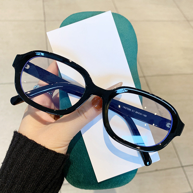 Ultra-Light Retro Tr Elegant Oval Women's Anti-Blue Light Glasses Can Be Matched with High-End Glasses for Myopia and Plain Glasses Frames