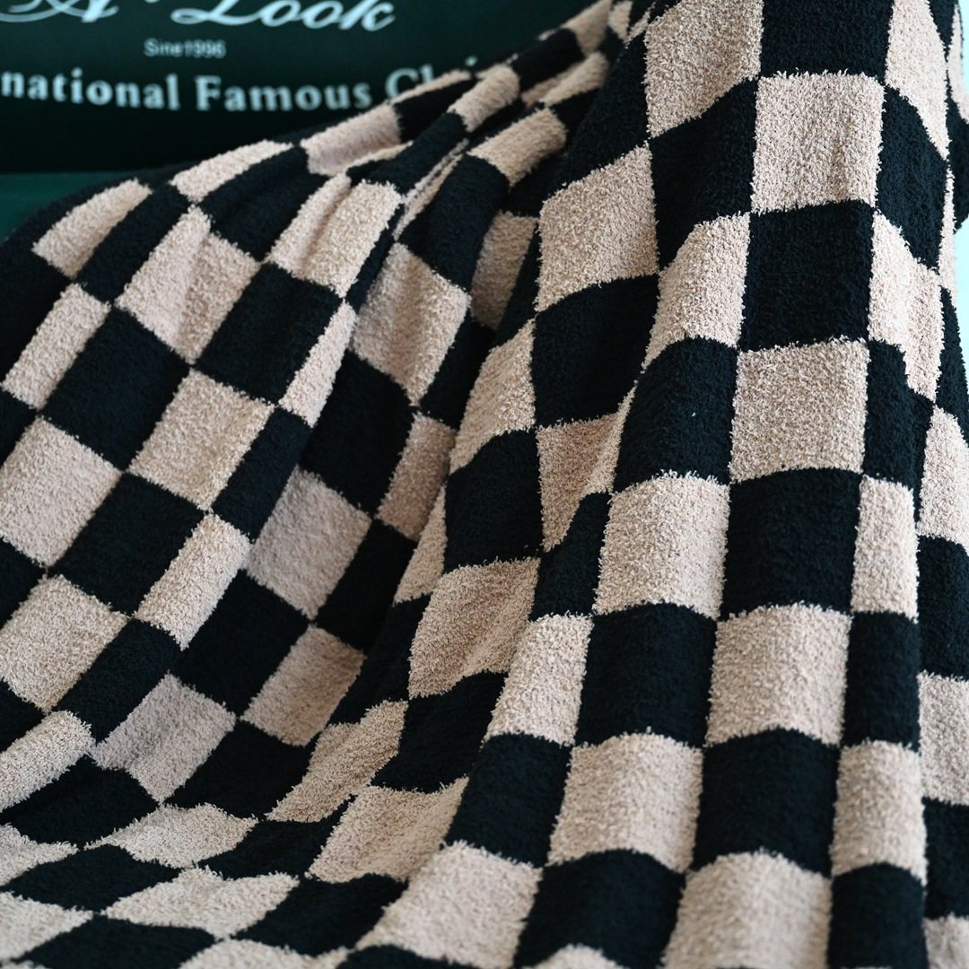 B40 Checkerboard Pattern A-Grade Half-Velvet Blanket Air Conditioning Blanket Office Nap Blanket Sofa Throw Blanket Guesthouse Hotel Blanket