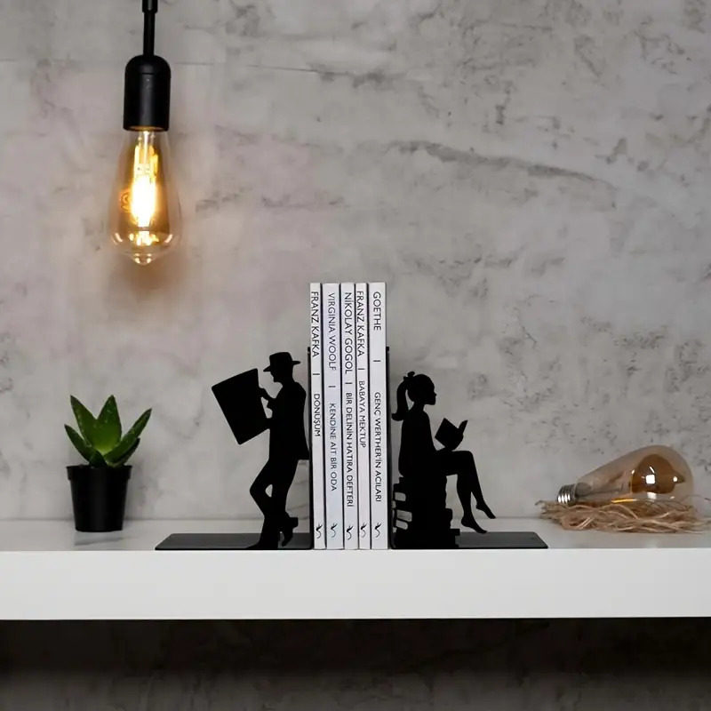 Creative Reader Metal Bookend Literary and Artistic Male and Female Style Bookend Study Book Storage Rack Personalized Desktop Decoration