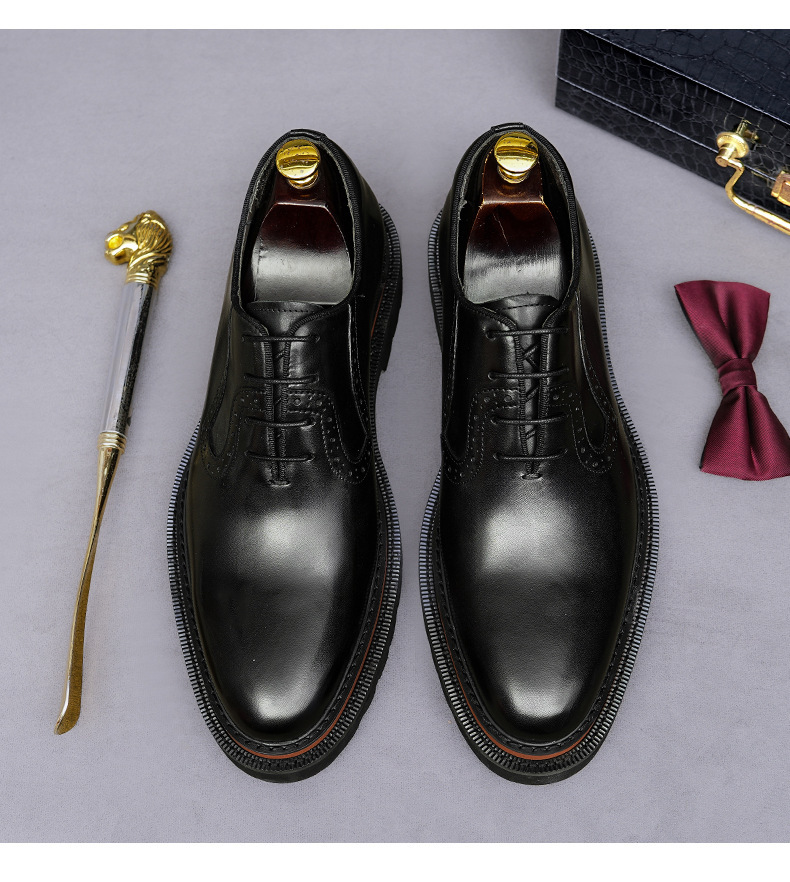 Giày Oxford nam da bò đế dày chạm khắc brogue mũi tròn — màu đen, Màu be