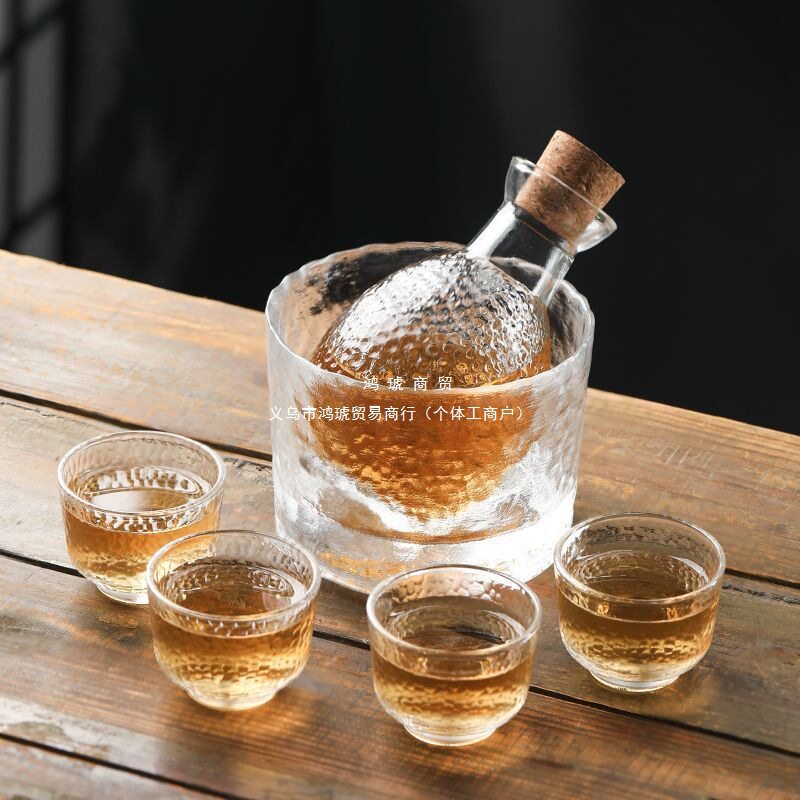 Japanese-Style Sake Set with Rice Wine Cups, Warming Sake Pot, Wine Utensils, Fruit Glass Cup, Wooden Stopper, Creative and Unique