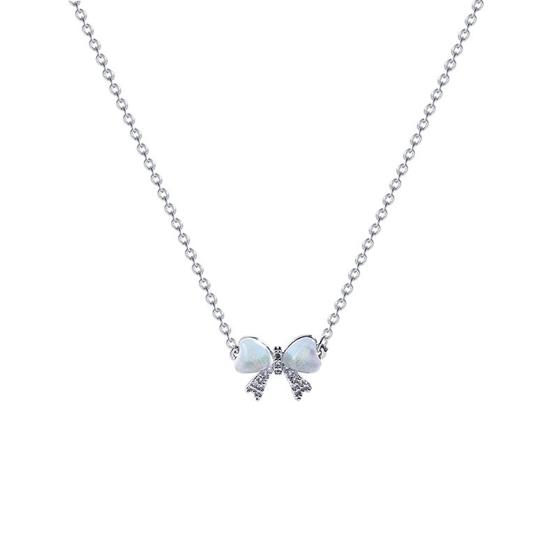 South Korea silver titanium steel necklace for girls versatile high sense niche Pearl butterfly pendant clavicle chain jewelry wholesale