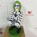 Green bottom clown handle bracket