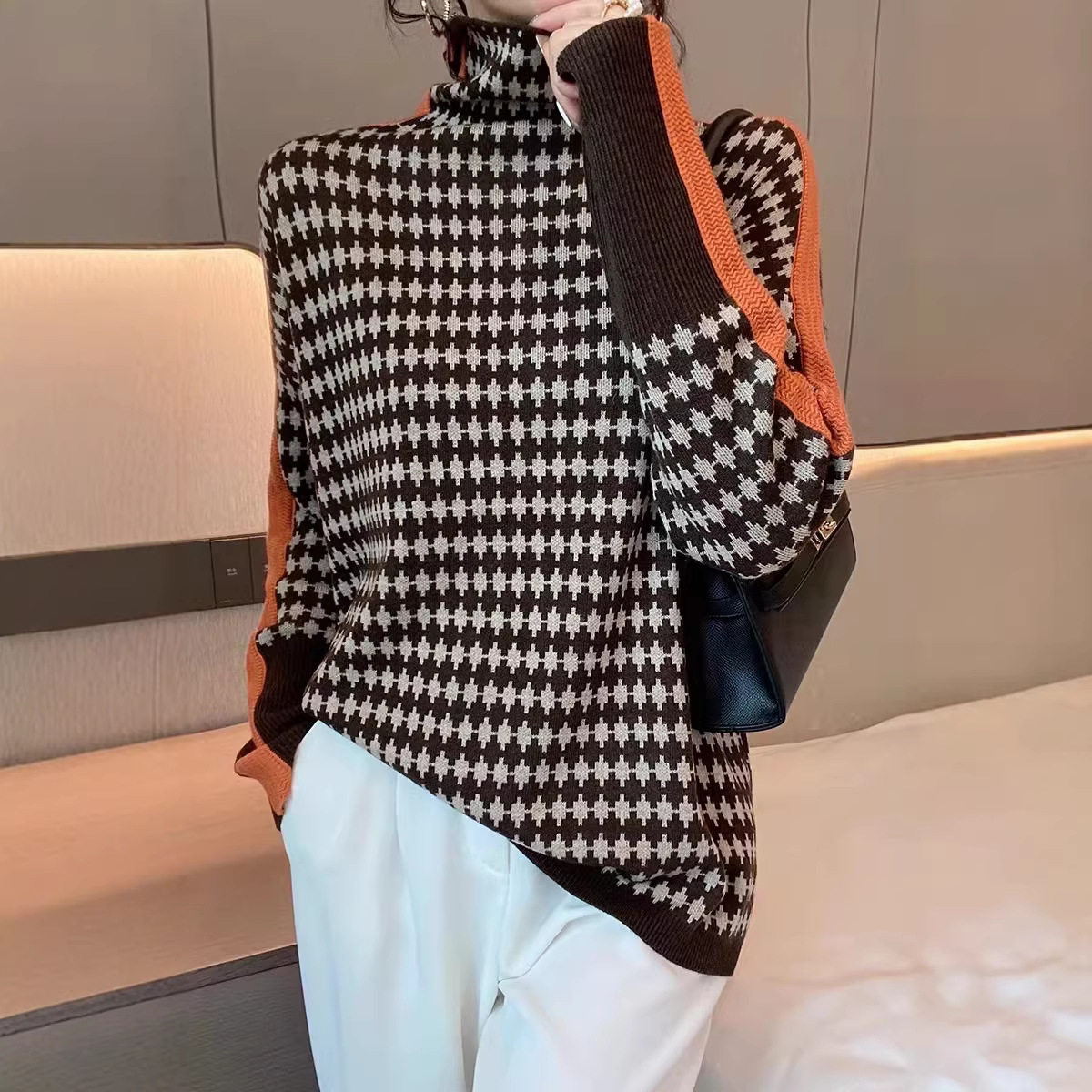 2021秋冬新款不起球洋气好看的棋盘格字母中高领套头针织衫毛衣女