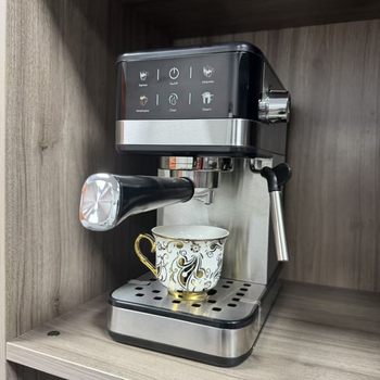Italian Coffee Machine Coffeemachine Semi-Automatic High-Pressure Extraction Concentrated Milk Foaming Integrated Steam Logo