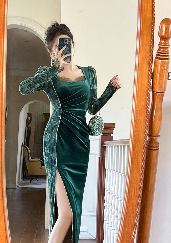 Váy Đầm Nhung Nữ Cổ chữ Vuông Tay Dài Ôm Dáng Xẻ Tà Đính Đá Màu Xanh Lá chi tiết 9