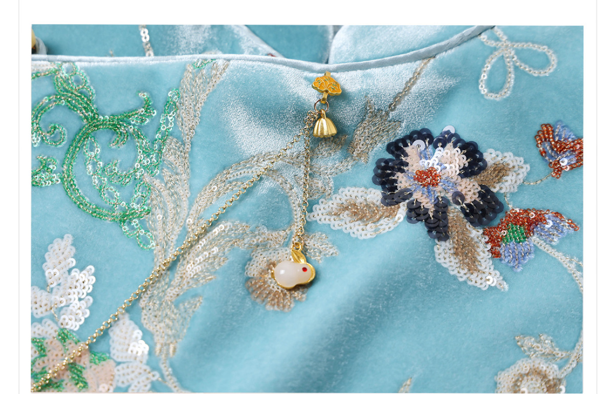 Áo sơ mi nữ dài tay cổ đứng thêu hoa đính sequin chất liệu satin mềm — Tianshuiqing (phát hành cùng ngày), Tianshuiqing (tóc 7 ngày)