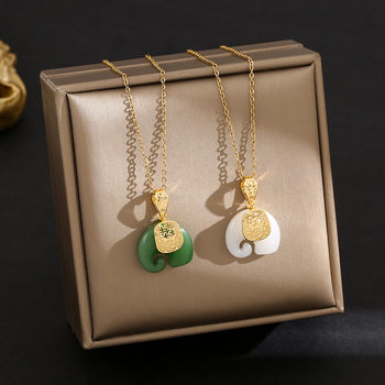 Cross-border imitation jade elephant necklace women's ethnic style lucky elephant pendant temperament titanium steel clavicle chain