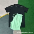 0699t-shirt black+d218 green pants