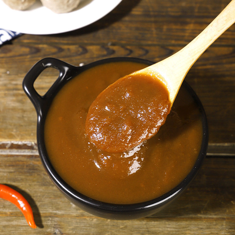 Trendy spicy food package salad sauce salty chili sauce garlic crisp Chaoshan beef hot pot seasoning factory wholesale