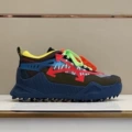 Blue black red arrow