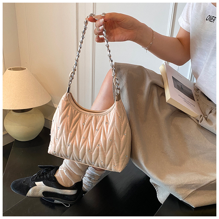 O1CN01cjbuhk1yV4MvPgELk !!2212088006583 0 cib