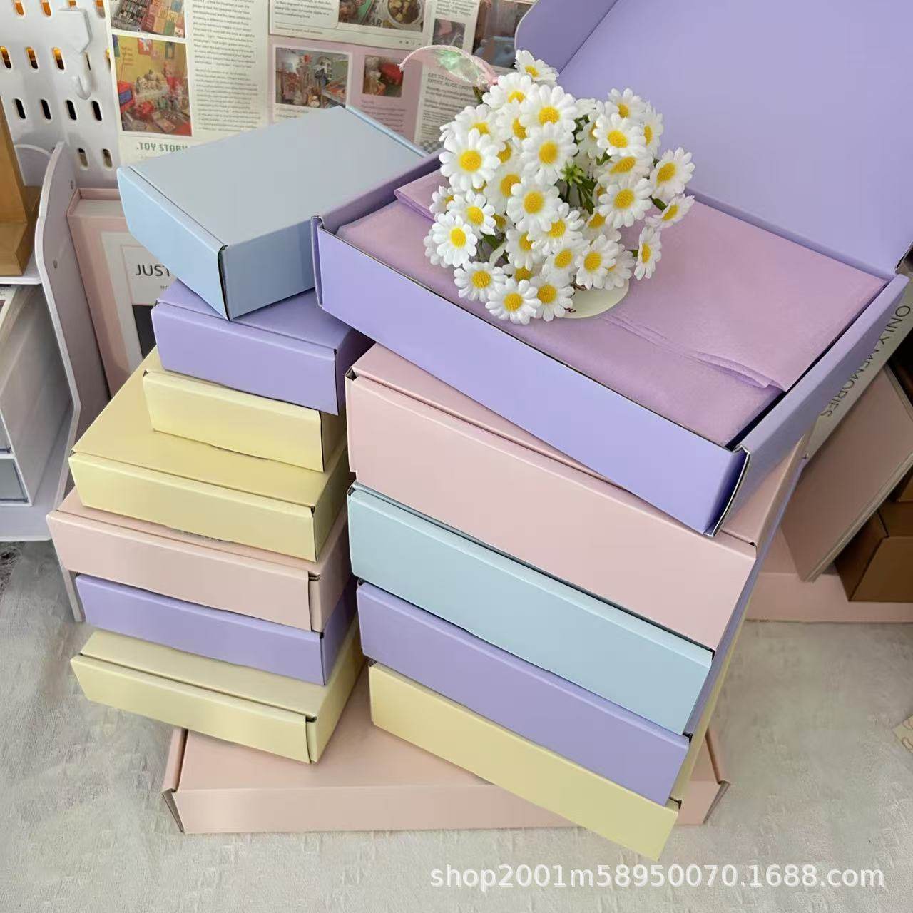 Colorful Airplane Boxes, High-End Cartons, Gift Boxes, Packaging Cartons, Express Packaging, Ready-Made Clothes, Small Cards, Items