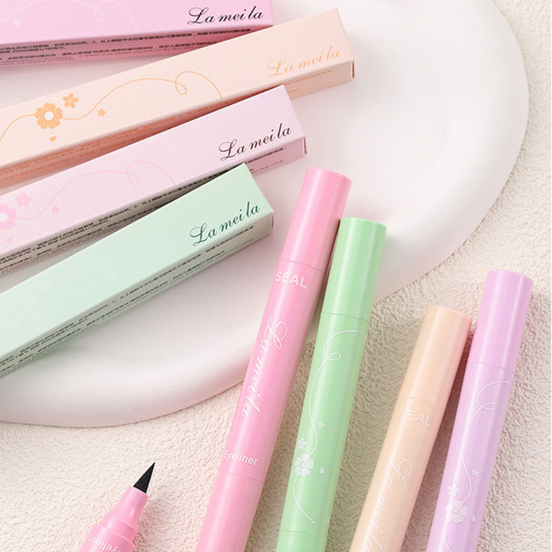 Cross-border double-headed seal eyeliner pen tattoo star smiling face love triangle embellishment pen is not easy to faint eyeliner pen