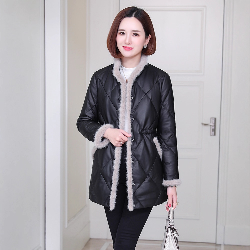 Áo khoác da cừu nữ dáng trung dài lông thú cổ đứng
