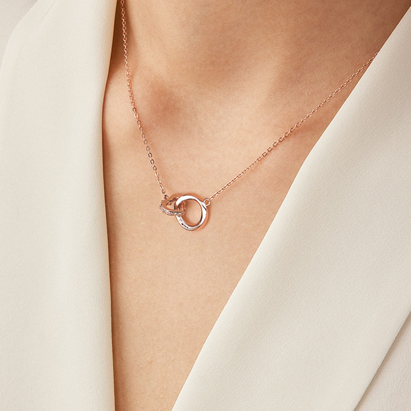 Mobius Ring Necklace for Women 2024 New Fashionable Double Ring Clavicle Chain Elegant Light Luxury Stainless Steel Ring Chain