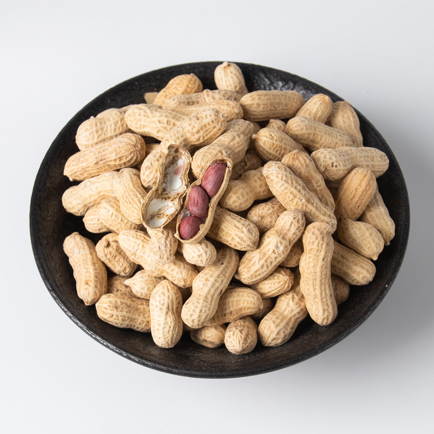 Fujian Longyan wet roasted peanuts wet roasted process to retain the fragrant crispy snacks of peanuts peanuts