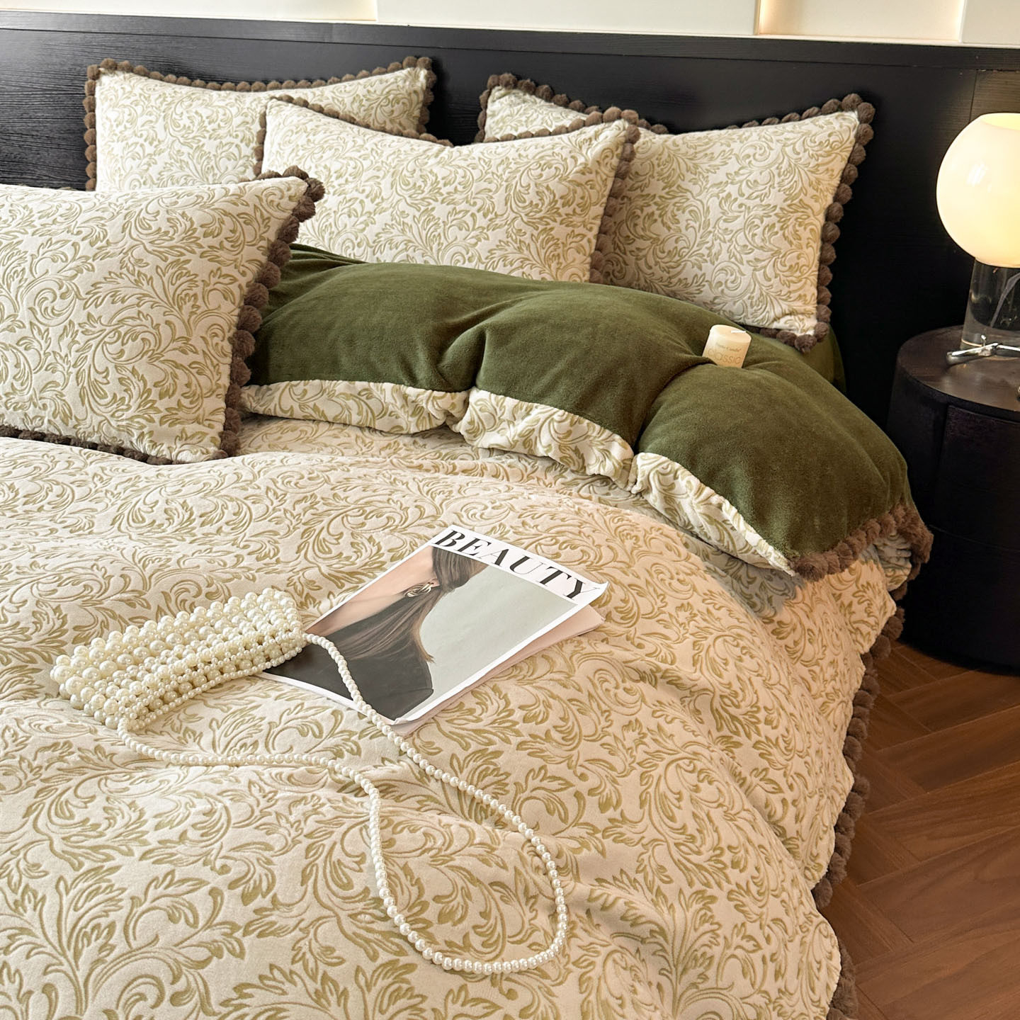 Class a Rabbit Fur Ball Milk Velvet Thickened Four-Piece Bedding Set for Winter, Carved Coral Velvet Bed Sheet and Duvet Cover Three-Piece Set