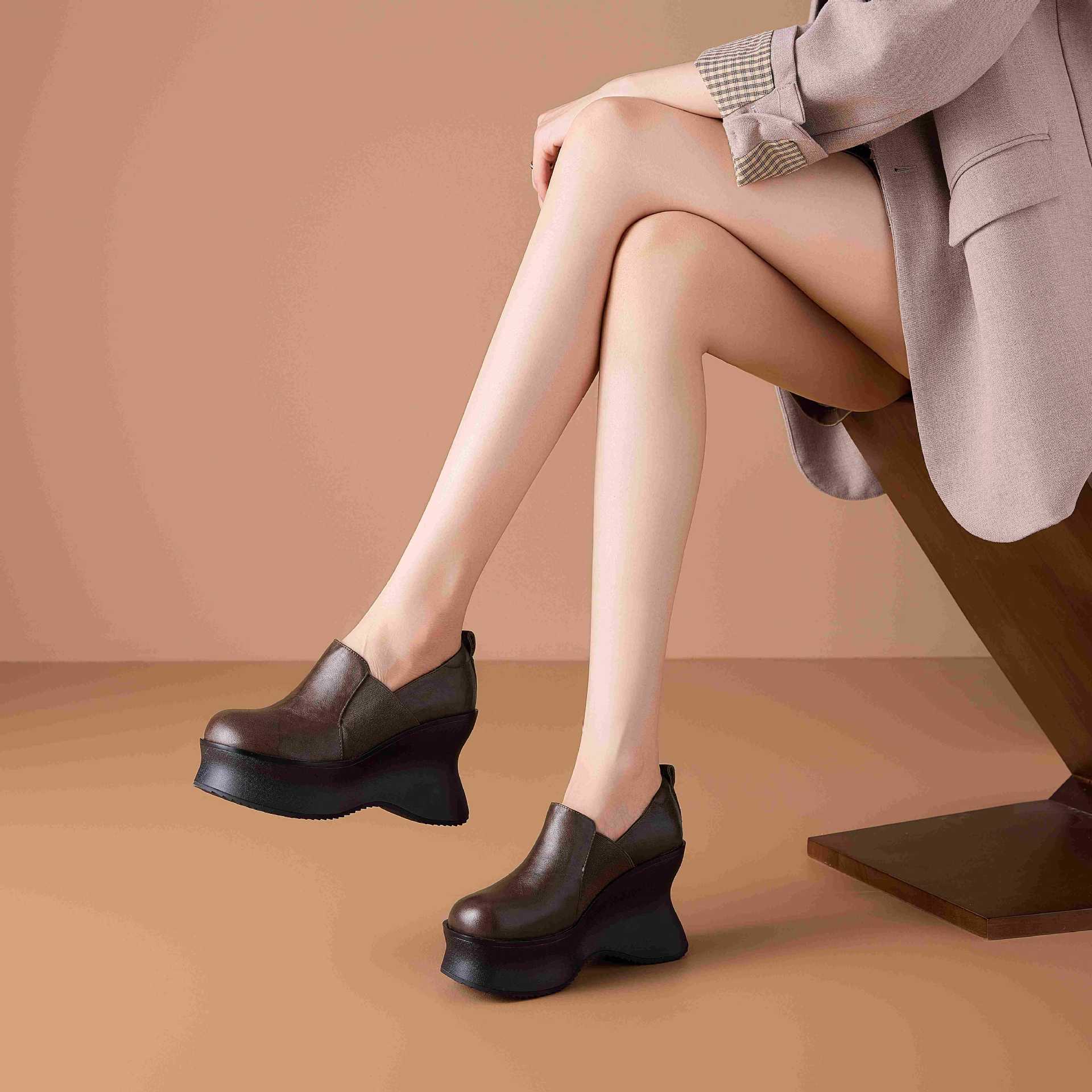 Giày Da Nữ Cao 10cm Tăng Chiều Cao Đế Cao Hàng Mùa Xuân Thu Đông